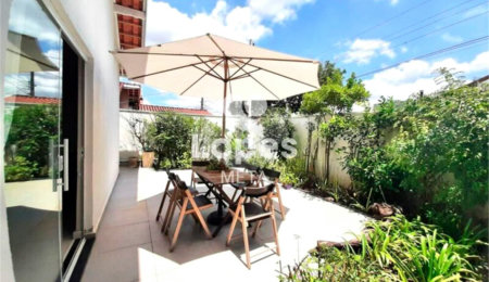 Casa à venda com 3 suítes no condomínio Eldourado, São José dos Campos - SP