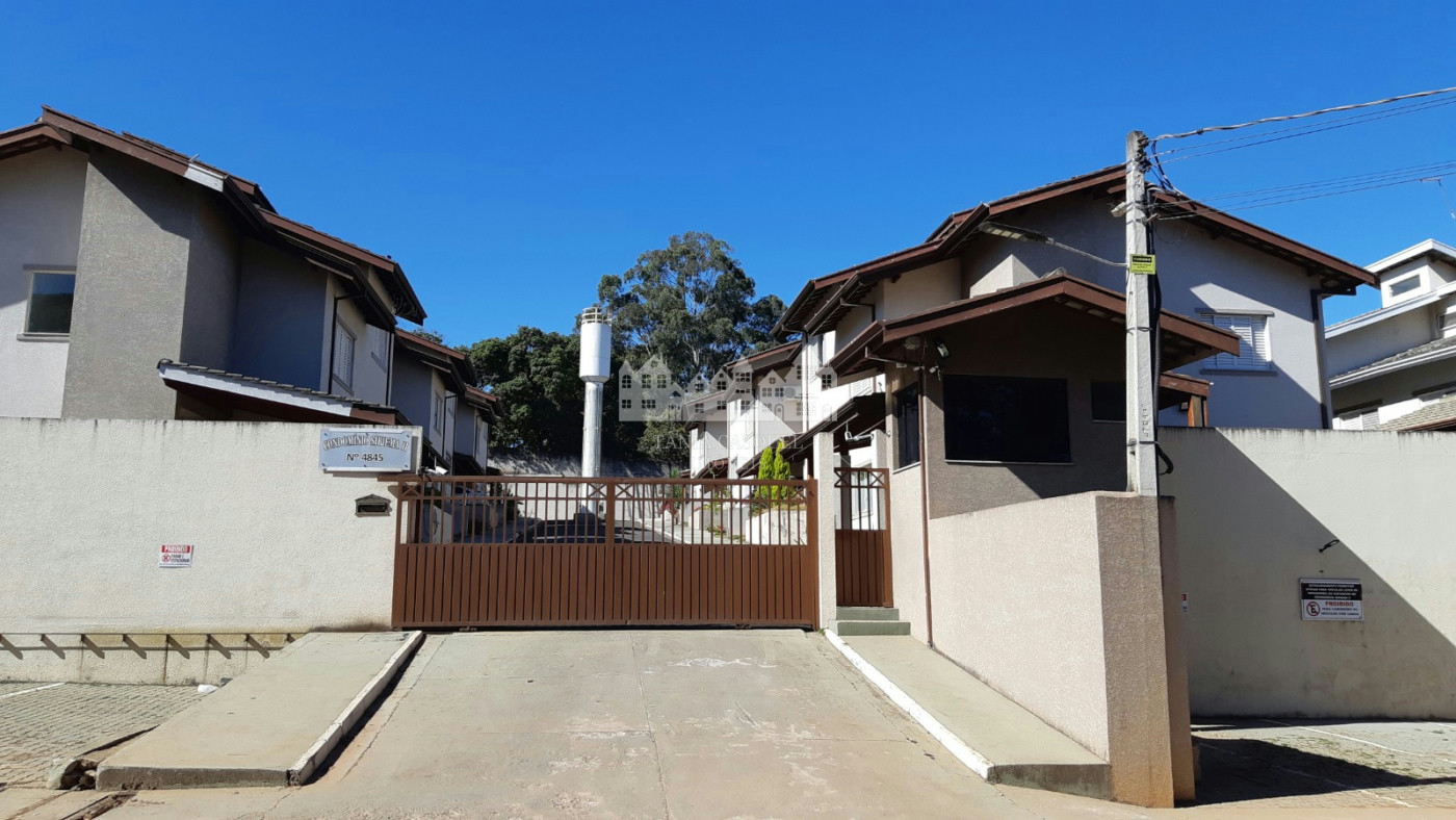 Casa à Venda no Condomínio Villaggio Siriema II – Conforto e Segurança em Atibaia