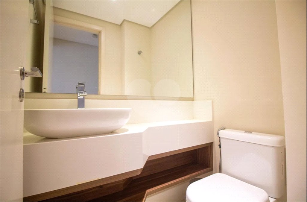 Apartamento à venda com 3 suítes em Jardim Dom Bosco, São Paulo, SP