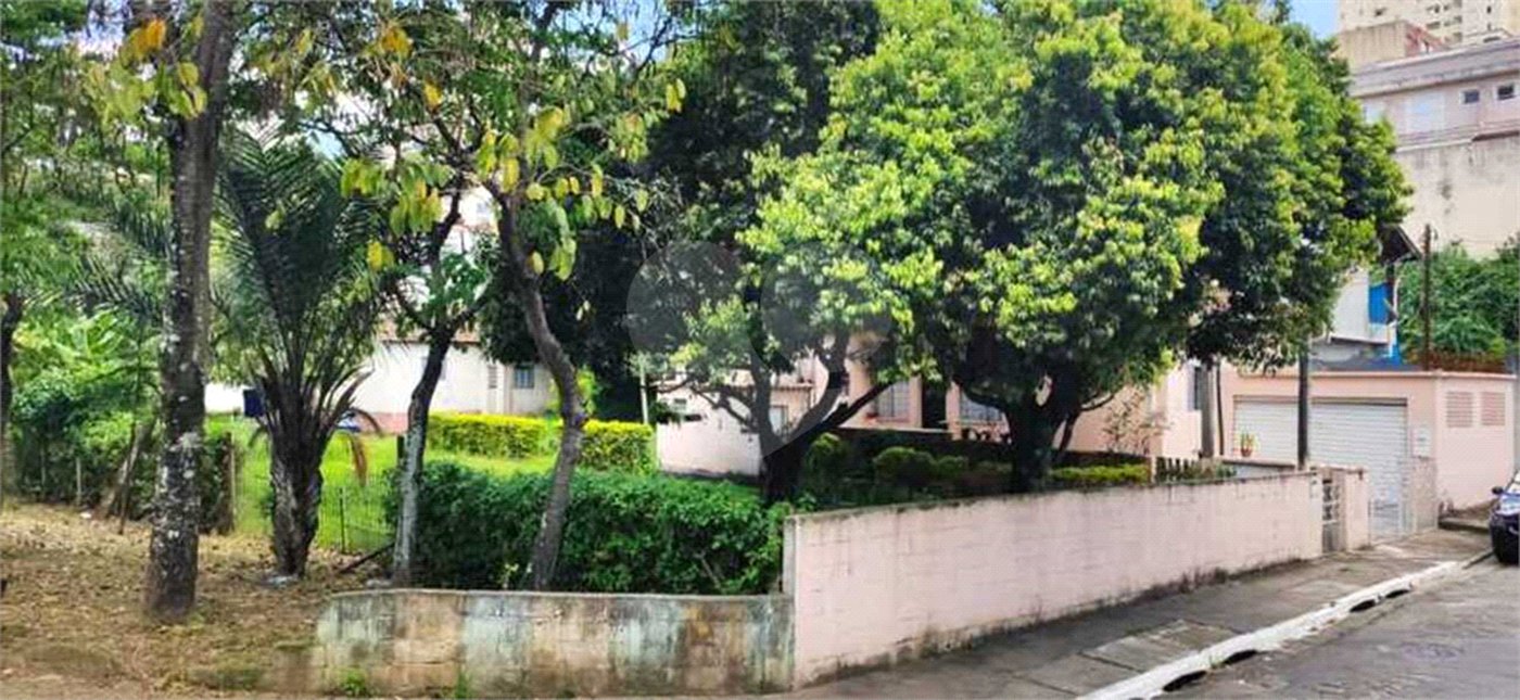 Terreno à venda com 3 quartos, sendo 1 suíte, em Vila Mazzei, São Paulo, SP
