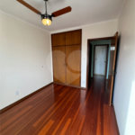 Casa à venda com 3 quartos, sendo 1 suíte,  no condomínio Edifício Crescencia Carolo Balbo, Ribeirão Preto - SP