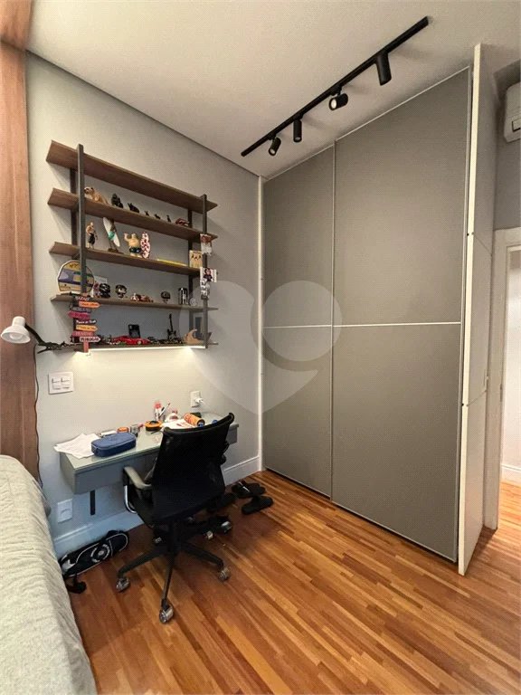 Apartamento Garden na Mooca de 322m² com 3 suítes e 5 vagas.