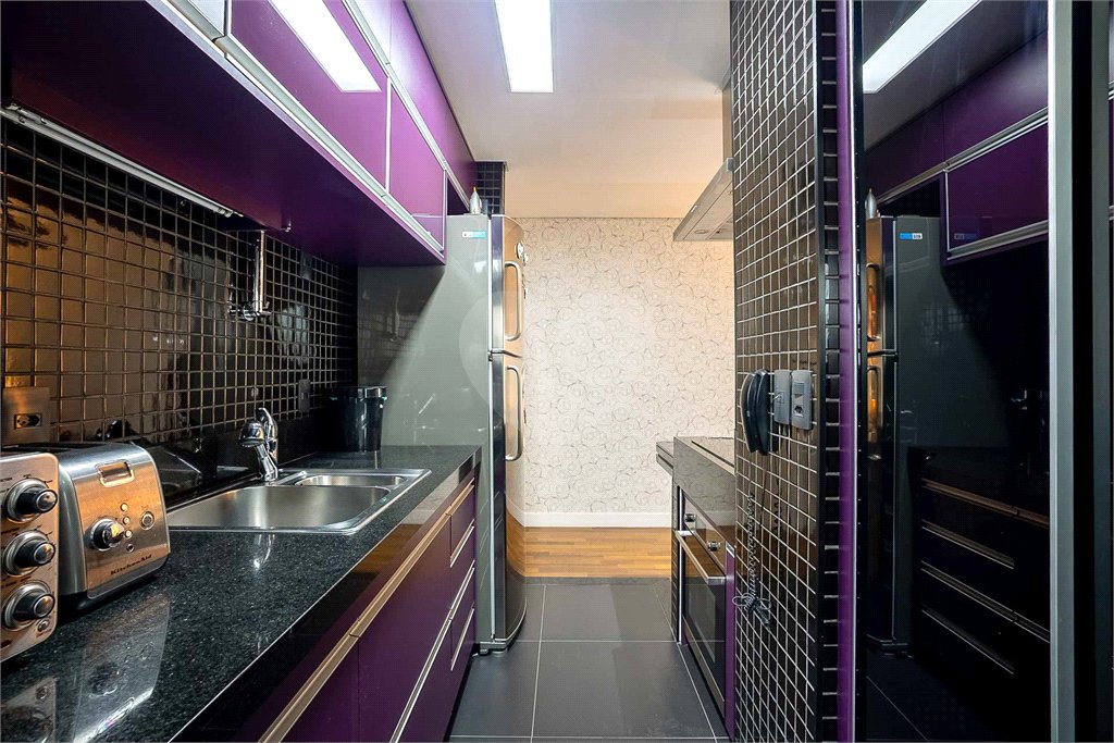 Apartamento à venda ou para alugar com 2 quartos, sendo 1 suíte, em Vila Olímpia, São Paulo, SP