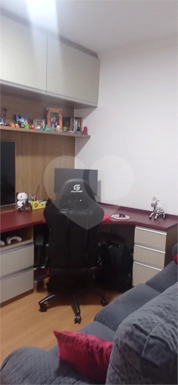 Sobrado à venda com 3 quartos, sendo 1 suíte,  em Vila Gustavo, São Paulo, SP
