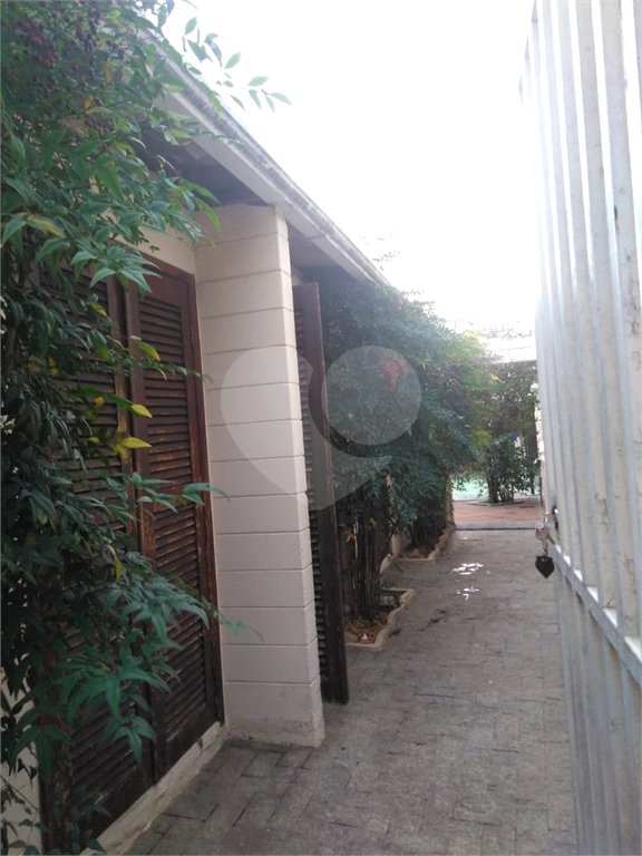 Casa Térrea à venda com 4 quartos, sendo 1 suíte, em Vila Guaca, São Paulo, SP