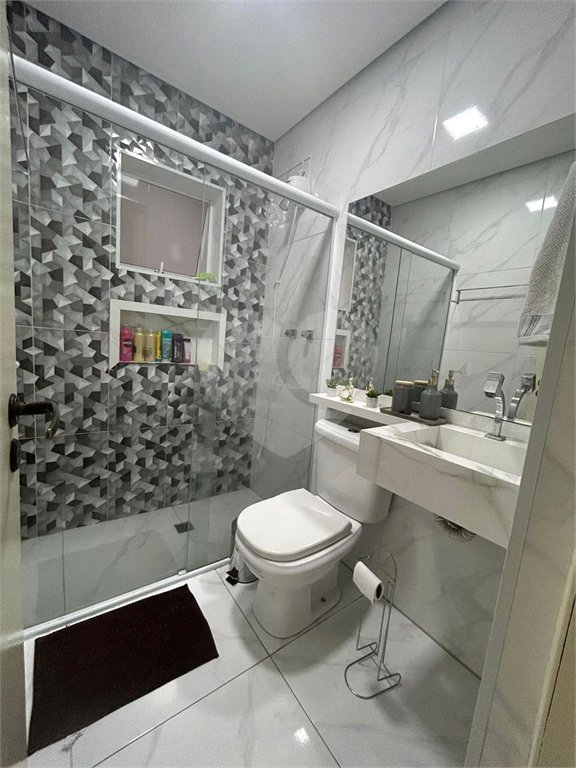 Casa de Vila à venda com 4 quartos, sendo 1 suíte, em Jardim Gramados de Sorocaba, Sorocaba, SP