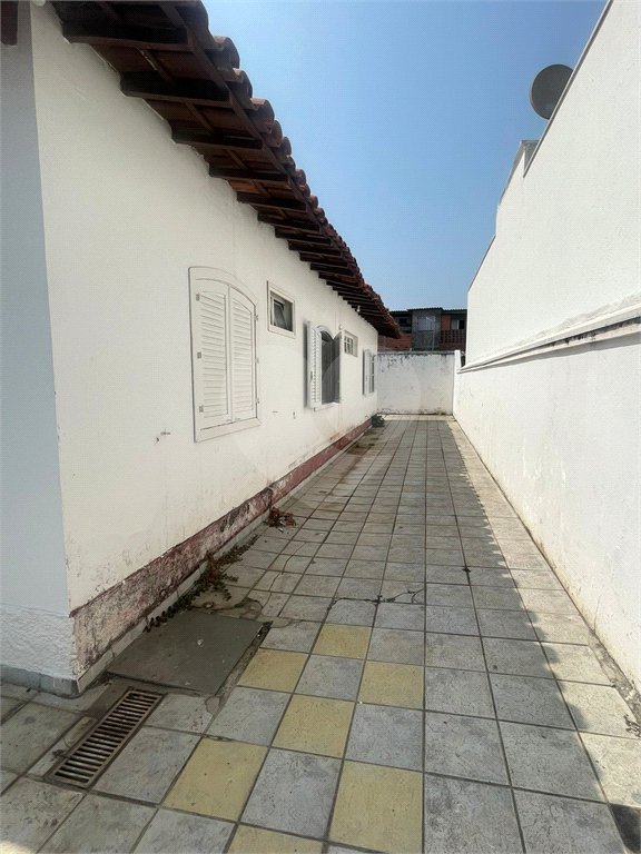 Casa Térrea à venda com 4 quartos em Vila Oliveira, Mogi das Cruzes, SP