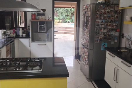 Casa à venda com 5 quartos, sendo 4 suítes, no condomínio Santa Teresa, Jundiaí - SP