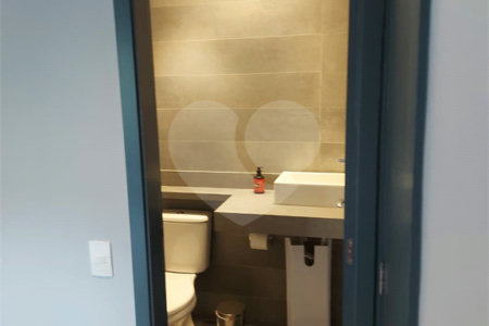 Apartamento à venda com 2 suítes em Jardim Caboré, São Paulo, SP