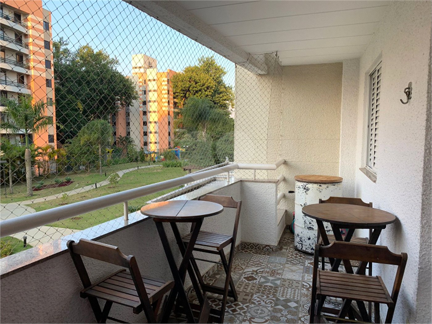 Apartamento à venda com 3 quartos, sendo 2 suítes, em Cidade São Francisco, São Paulo, SP