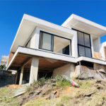 Casa à venda com 3 suítes no condomínio Residencial Green Ville, Rio de Janeiro - RJ