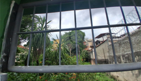 Terreno à venda com 2 quartos em Vila Vitório Mazzei, São Paulo, SP