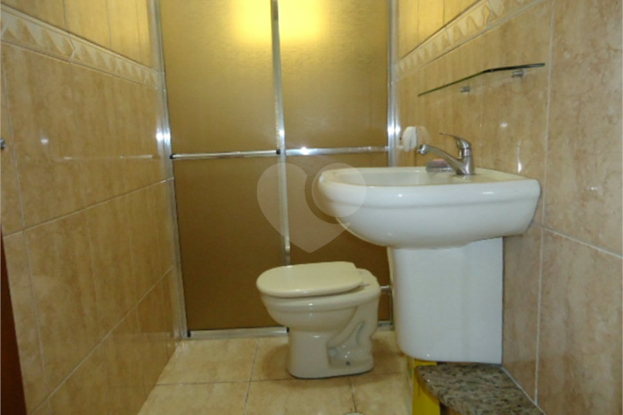 Sobrado à venda com 3 quartos em Jardim Peri, São Paulo, SP