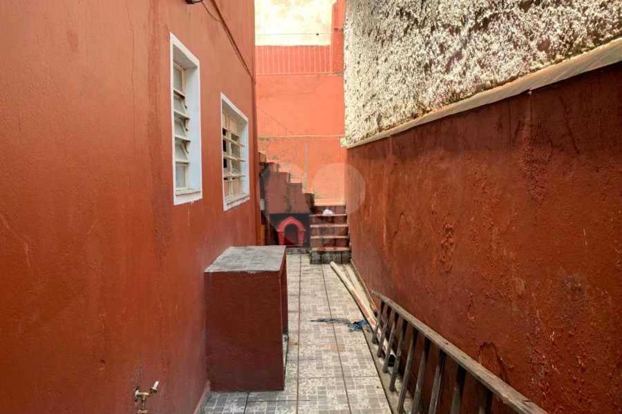 Sobrado à venda com 3 quartos em Jardim Peri, São Paulo, SP