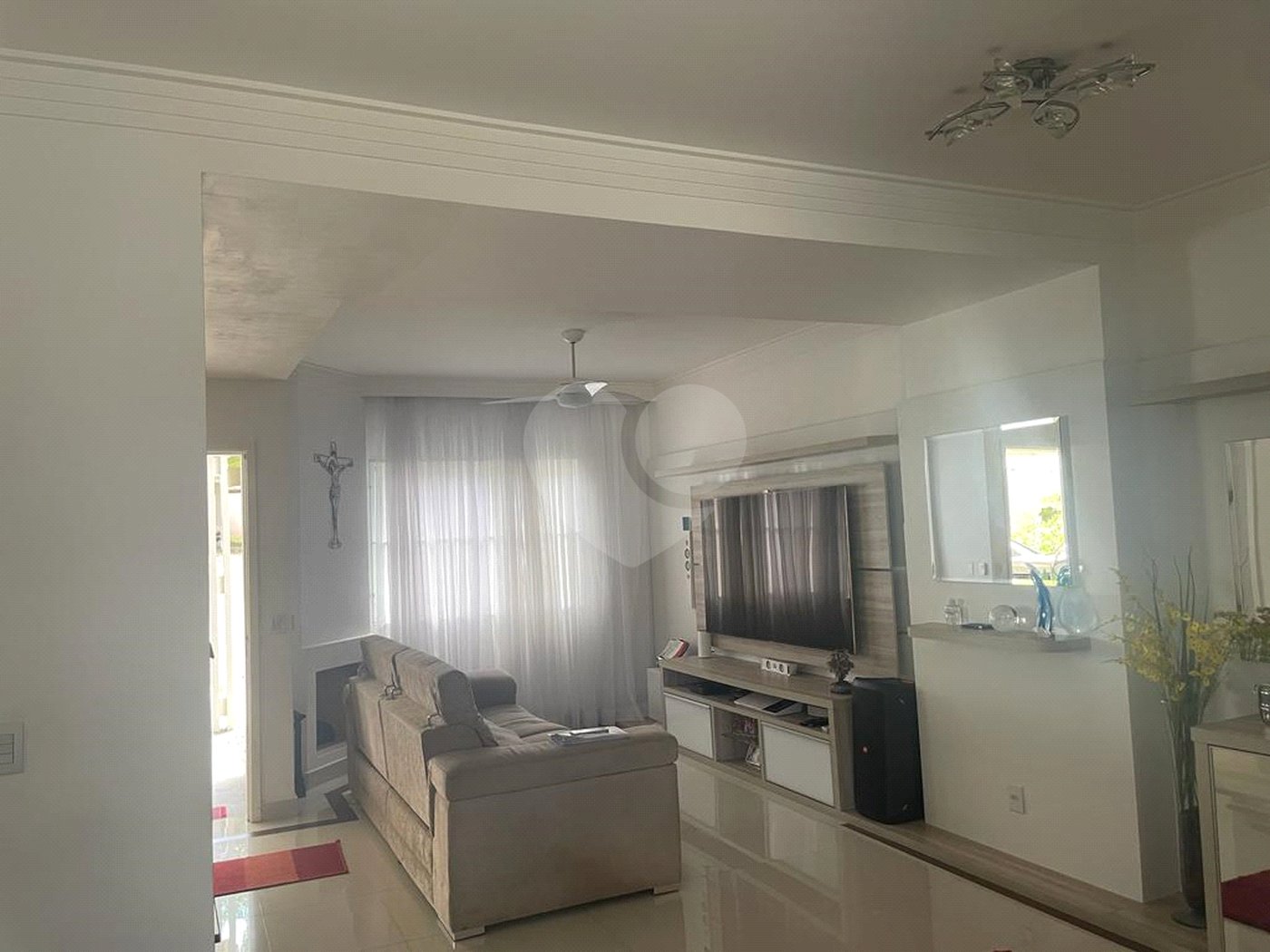 Casa à venda com 4 quartos, sendo 3 suítes,  no condomínio The House, São Paulo - SP
