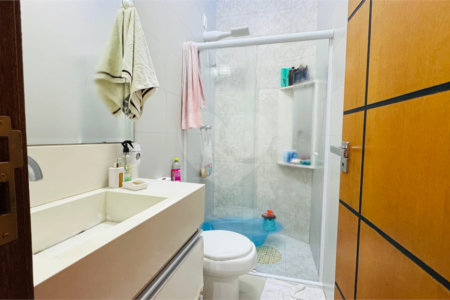 Casa à venda com 3 quartos, sendo 1 suíte, no condomínio Horto Florestal III, Sorocaba - SP
