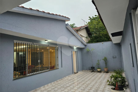 Casa Térrea à venda com 3 suítes em Alto da Boa Vista, São Paulo, SP