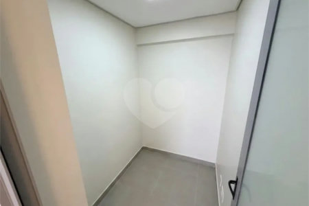Apartamento à venda com 4 quartos, sendo 3 suítes, em Água Branca, São Paulo, SP