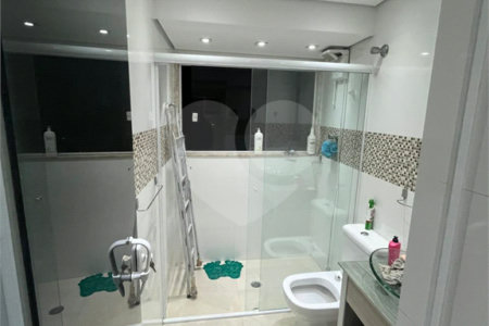 Sobrado à venda com 2 quartos, sendo 1 suíte, em Vila Ré, São Paulo, SP