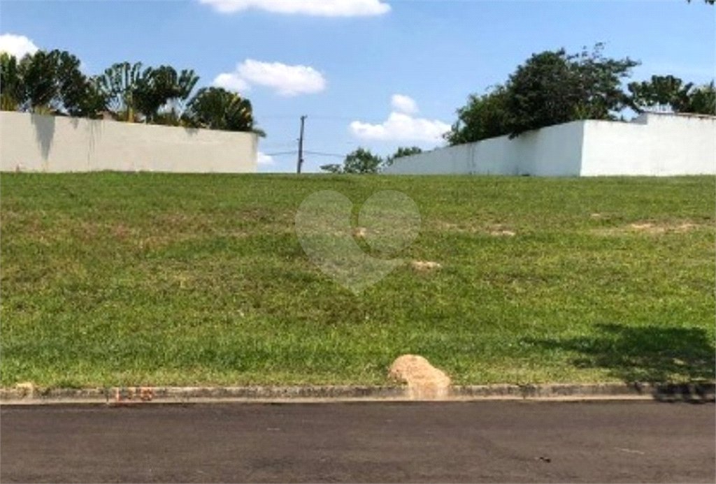 Terreno à venda no condomínio Village Saint Charbel, Araçoiaba da Serra - SP