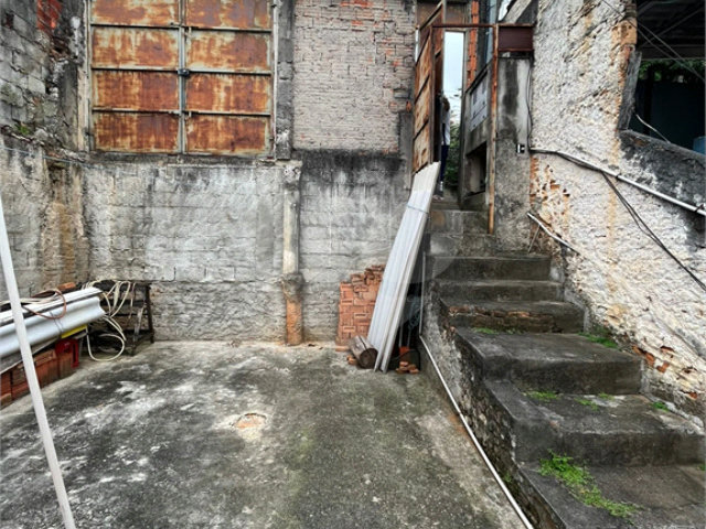 Casa à venda com 2 quartos em Santa Terezinha, São Paulo, SP