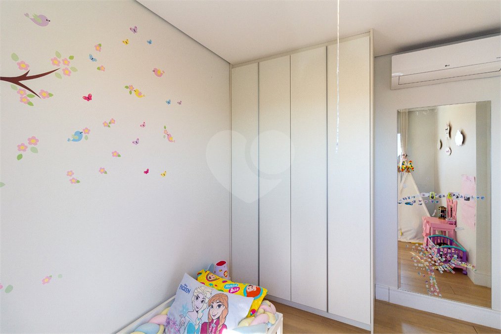 Apartamento à venda com 3 suítes em Vila Ipojuca, São Paulo, SP