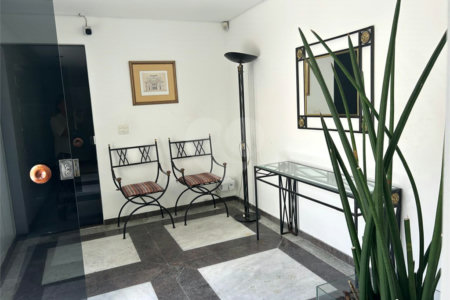 Apartamento para alugar com 3 quartos, sendo 1 suíte,  em Pinheiros, São Paulo, SP