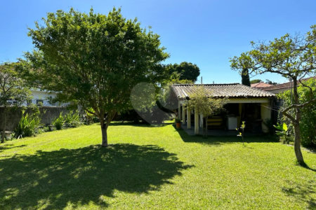 Casa Térrea à venda com 2 suítes em Socorro, São Paulo, SP