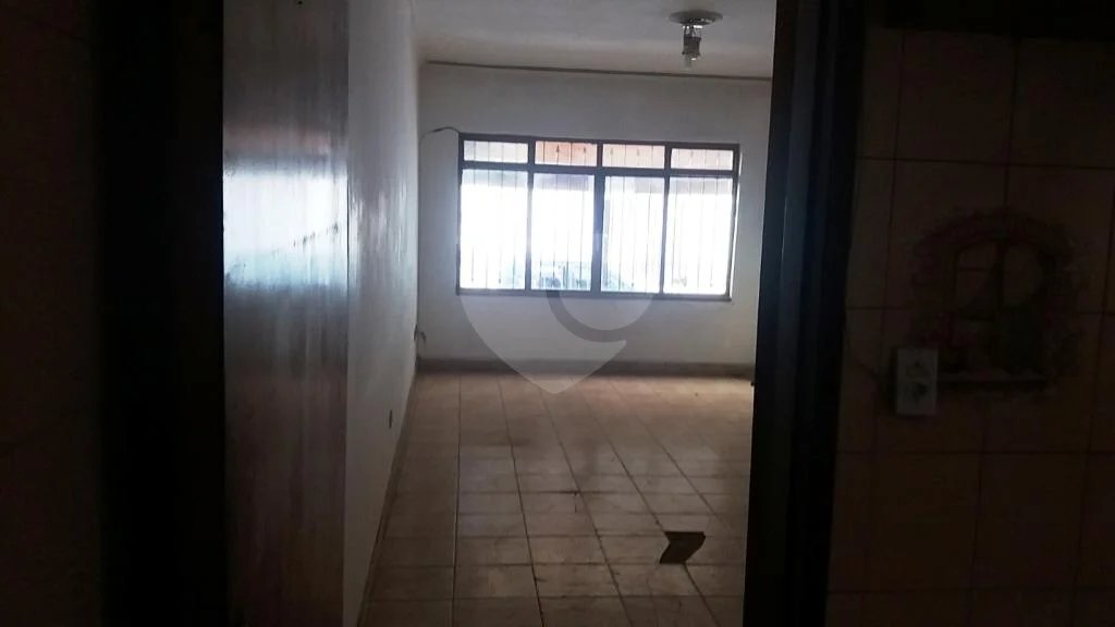 Sobrado à venda com 3 quartos, sendo 1 suíte, em Tremembé, São Paulo, SP