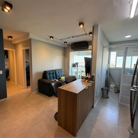 Apartamento à venda com 2 quartos, sendo 1 suíte, em Água Branca, São Paulo, SP