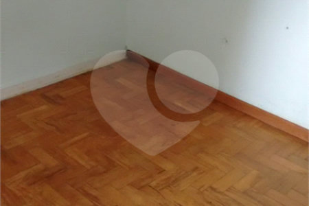 Apartamento no Brás próximo ao metro
