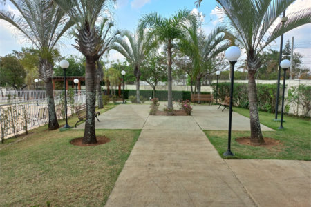 Casa no Condomínio Vila Verde Sabará.