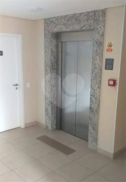 Apartamento à venda com 2 quartos em Cidade Tiradentes, São Paulo, SP