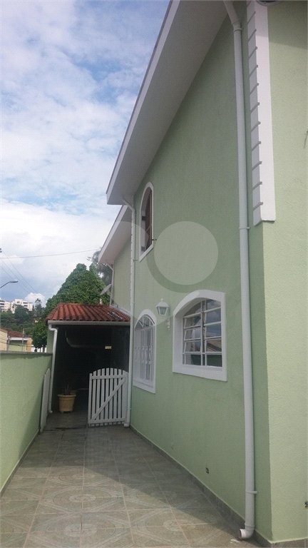 Sobrado à venda com 3 quartos, sendo 1 suíte, em Horto, São Paulo, SP