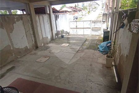 Casa à venda com 3 quartos em Campo Grande, Rio de Janeiro, RJ