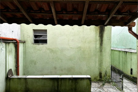 Casa à venda com 1 quarto em Jardim Suzanópolis, Suzano, SP