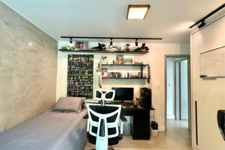Apartamento à venda com 3 quartos, sendo 1 suíte, em Lagoa, Rio de Janeiro, RJ