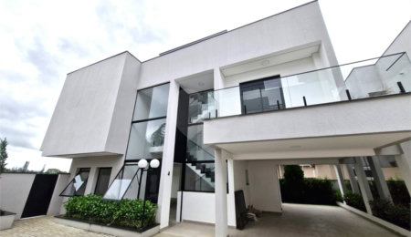 Casa à venda com 4 suítes no condomínio Belvedere Prudência, São Paulo - SP