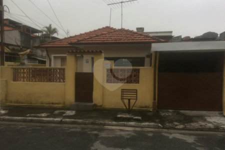 Casa à venda com 4 quartos, sendo 1 suíte, em Vila Vitório Mazzei, São Paulo, SP