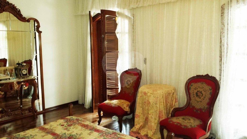 Sobrado à venda com 3 quartos, sendo 2 suítes, em Jardim Marajoara, São Paulo, SP