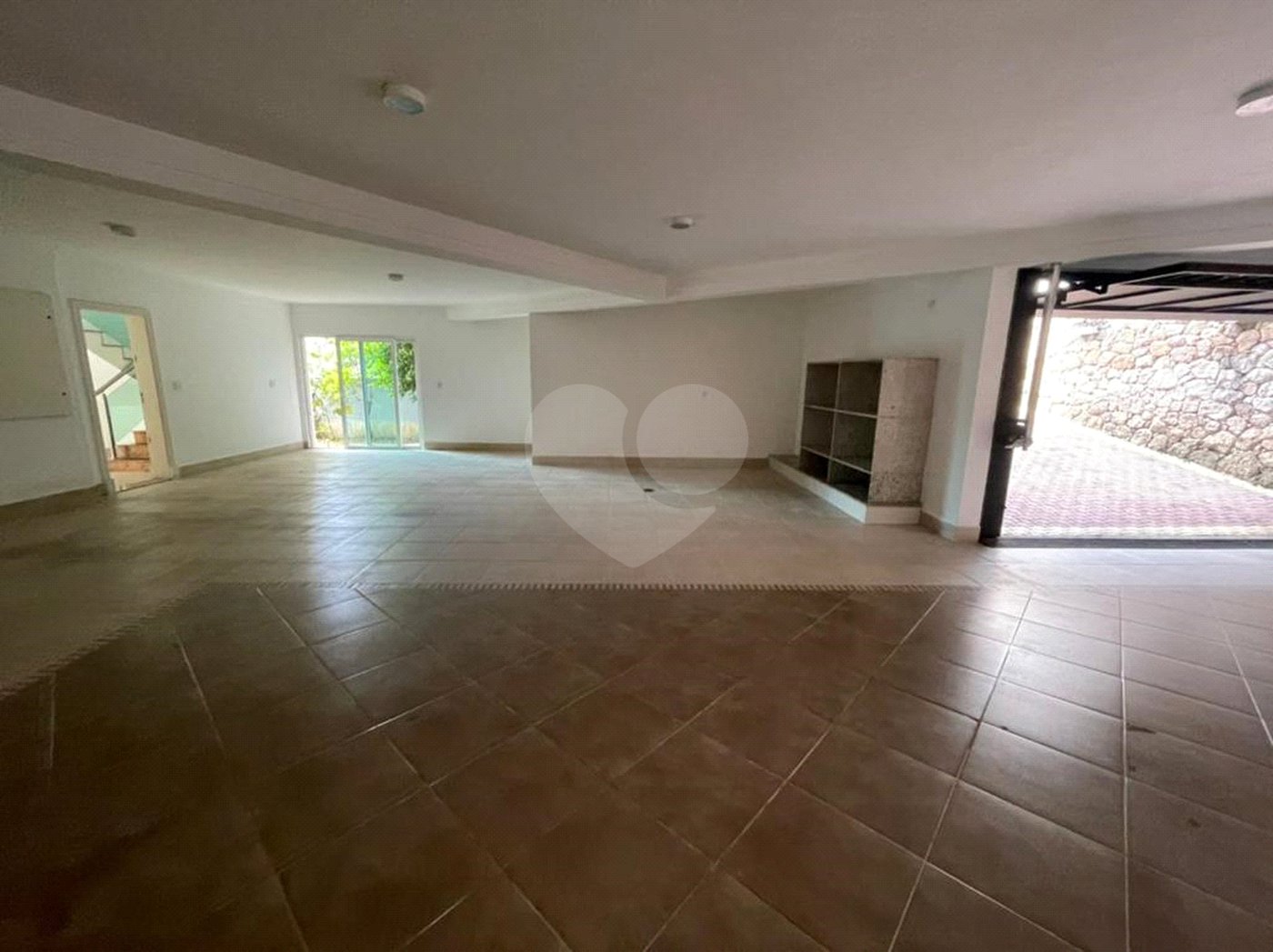 Casa à venda com 3 suítes no condomínio Quinta de Santo Antônio, São Paulo - SP
