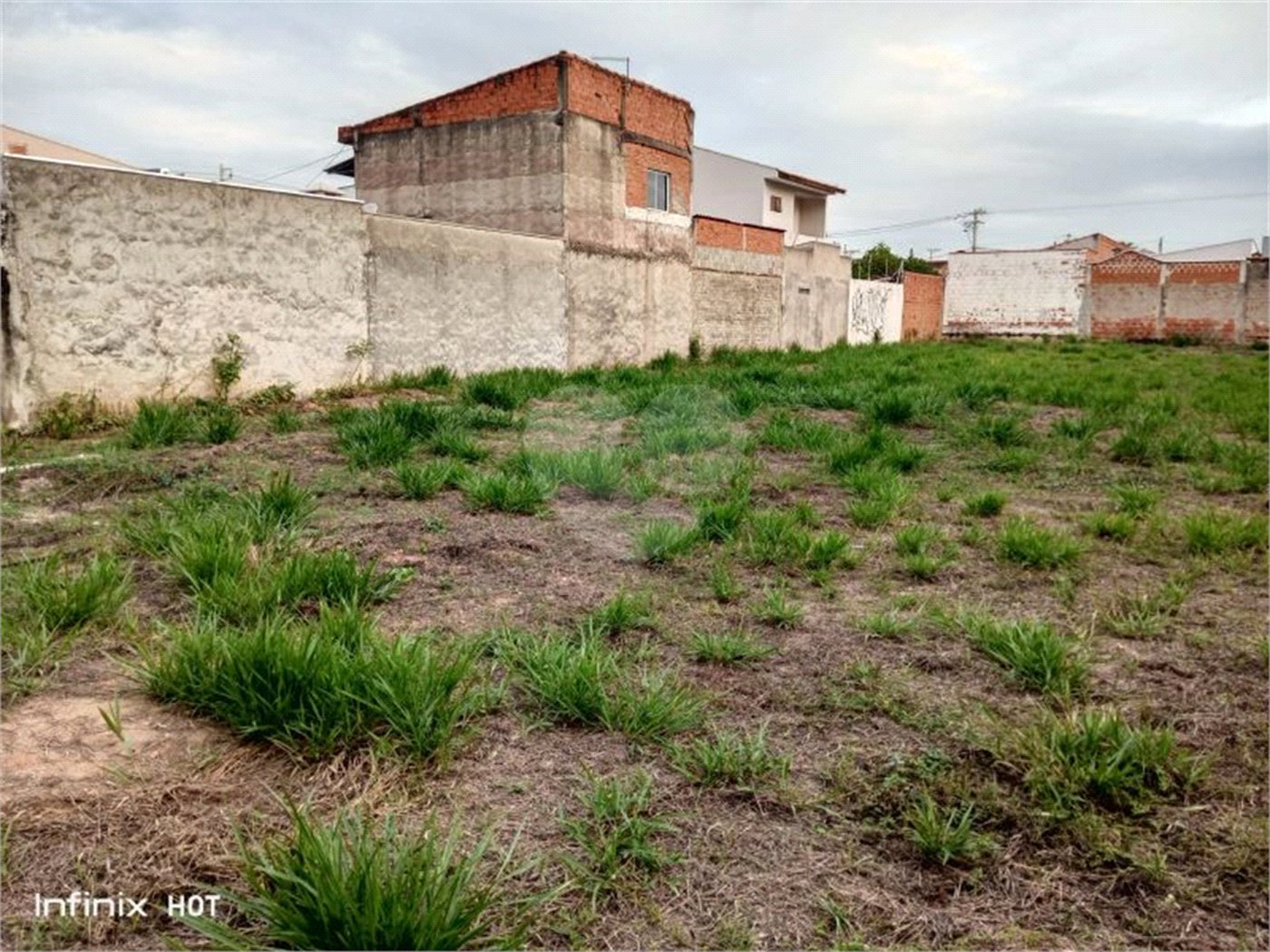 Terreno à venda em Recanto do Guarau, Salto, SP