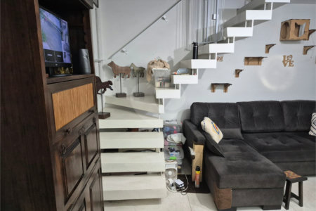 Sobrado à venda com 3 quartos, sendo 1 suíte, em Indianópolis, São Paulo, SP