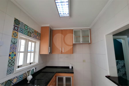 Casa à venda com 2 suítes no condomínio Village Palmas, São Paulo - SP