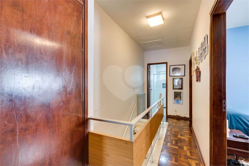 Casa de Vila à venda com 3 quartos, sendo 1 suíte, em Alto da Boa Vista, São Paulo, SP