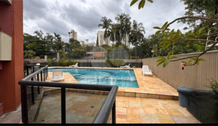 Apartamento à venda ou para alugar com 3 quartos, sendo 1 suíte,  em Vila Andrade, São Paulo, SP