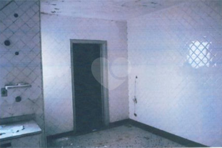 Casa à venda com 3 quartos, sendo 1 suíte, em Vila Mariana, São Paulo, SP