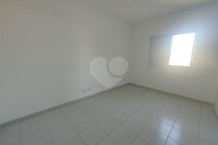 Apartamento para alugar com 3 quartos, sendo 1 suíte,  em Jardim das Palmeiras, Atibaia, SP