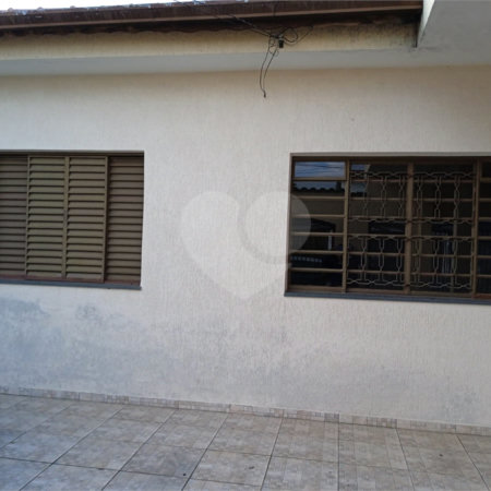Casa à venda com 4 quartos em Parque Maria Helena, Suzano, SP