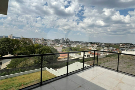Casa à venda com 3 suítes no condomínio Spazio Design, Bragança Paulista - SP